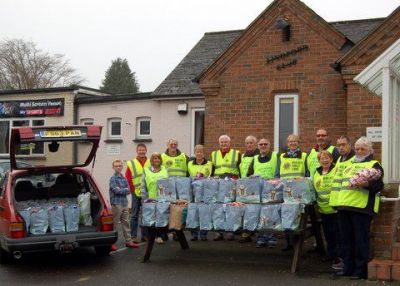 Woolmer Forest Lions distributing Christmas parcels
